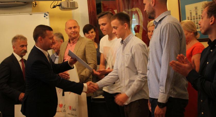 Władze Łowicza pogratulowały drużynie Księżaka