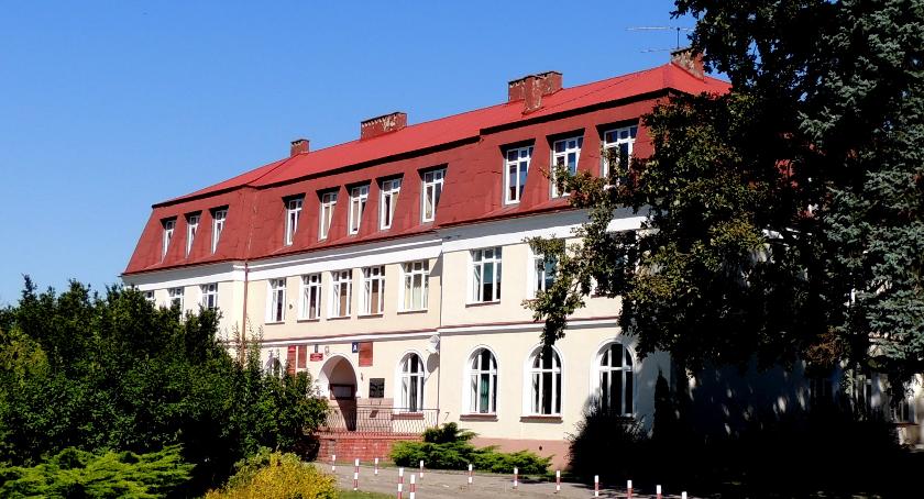 Dwie osoby walczą w konkursie na dyrektora ZSP nr 2 