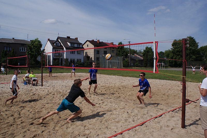 Siatkarskie duety z Łowicza w finale wojewódzkim