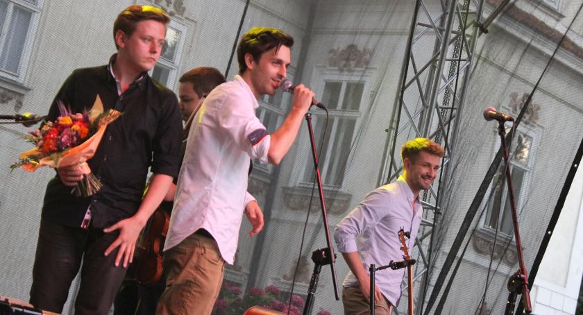 Kolory Polski w Nieborowie. Wystąpił zespół Legend of Kazimierz (ZDJĘCIA, VIDEO)