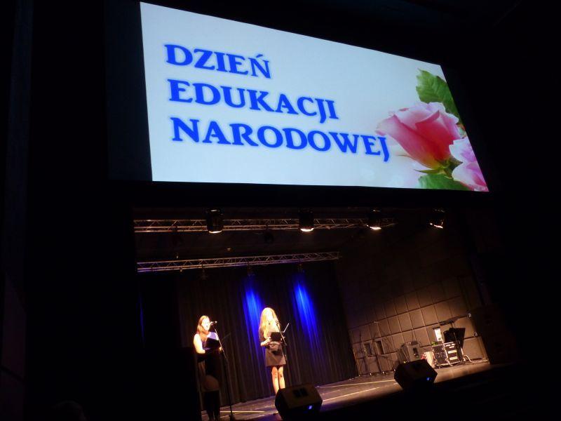 DEN - święto pracujących i emerytowanych nauczycieli