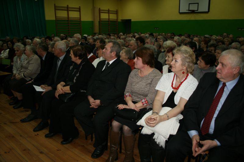 Seniorzy z ziemi łowickiej spotkali się w Popowie