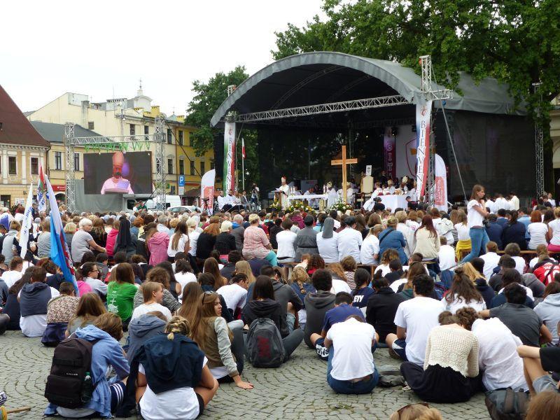Trwa dzień wspólnotowy ŚDM w Łowiczu