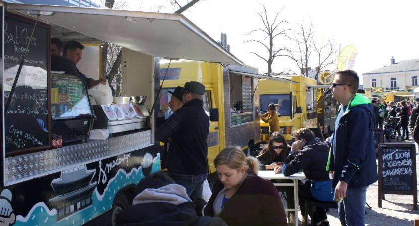 Foodtrucki ponownie zaparkują na Nowym Rynku