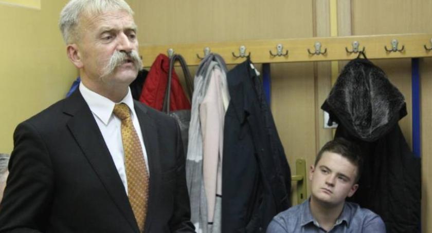Czy spotkania obywatelskie można połączyć z kampanią wyborczą? 