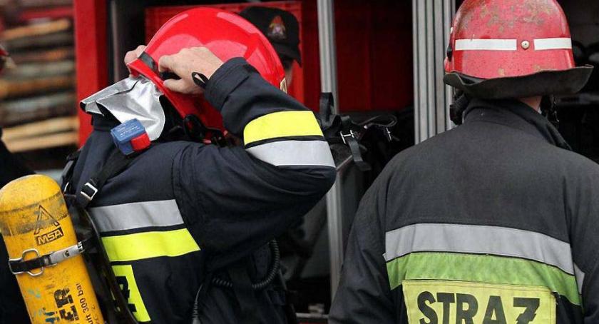 Bielawy: pożar w zakładzie produkującym odzież
