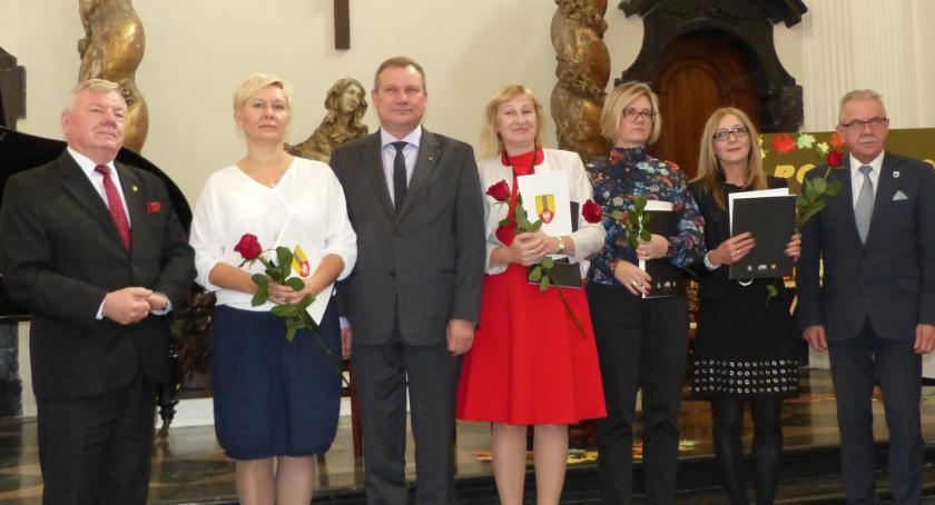 Powiatowy Dzień Edukacji Narodowej w Łowiczu (ZDJĘCIA)
