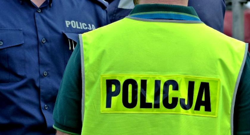 Policjanci uratowali 19-latka