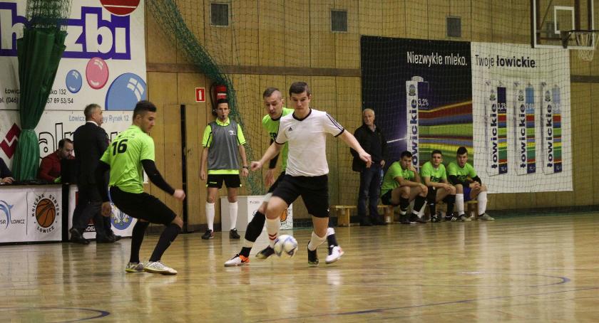 Wystartowała Łowicka Liga Futsalu. Wyniki 1. kolejki (DUŻO ZDJĘĆ, VIDEO)