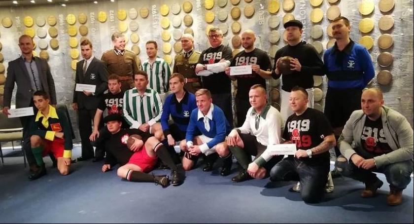 Losowanie 1. kolejki rozgrywek Retro Ligi