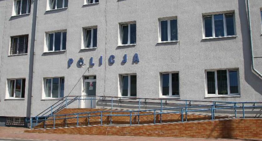 Uderzył w ogrodzenie i uciekł z miejsca zdarzenia