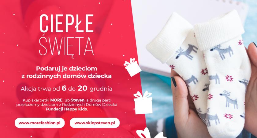 Akcja „Ciepłe Święta”: kup parę skarpetek, druga trafi do dzieci z rodzinnych domów dziecka