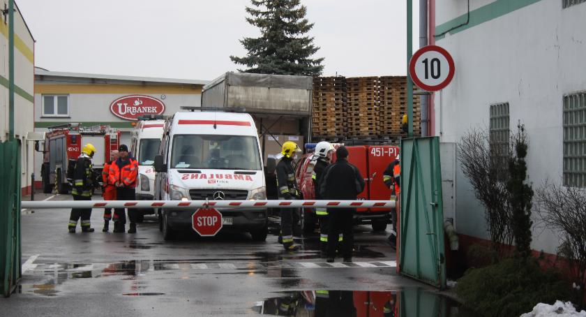 Ewakuacja w zakładzie Bracia Urbanek w Łowiczu. Do szpitali trafiło ponad 20 osób