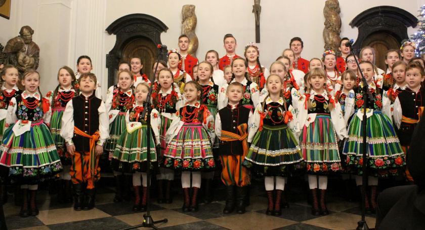 Świąteczny koncert Koderek w łowickim muzeum (ZDJĘCIA, VIDEO)