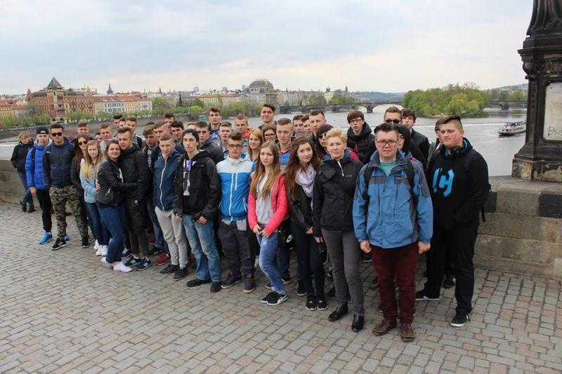 Młodzież z Blichu poznała uroki pięknej Pragi