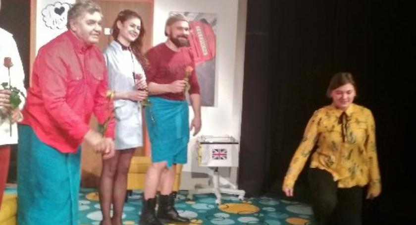 Wycieczka integracyjna uczniów ZSP nr 1 i II LO do łódzkiego Teatru Małego