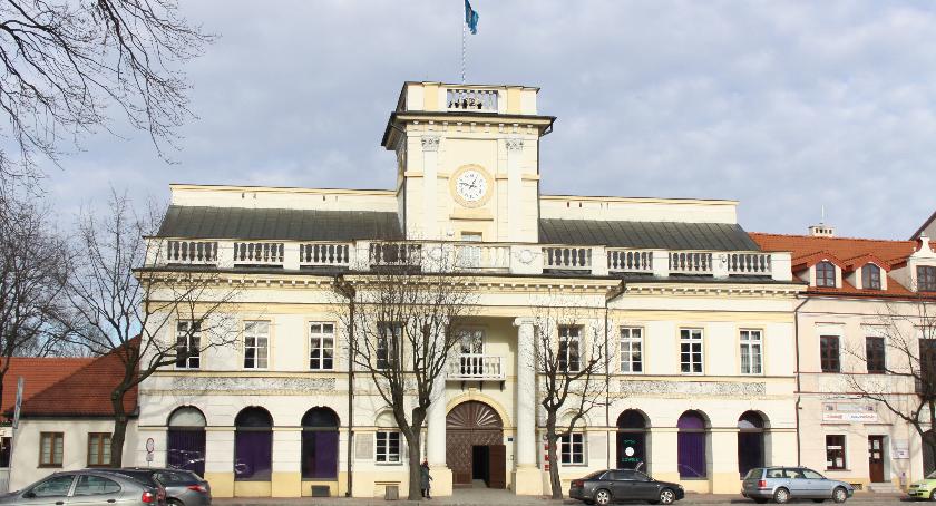 Burmistrz ogłosił konkurs na członka zarządu ZEC w Łowiczu