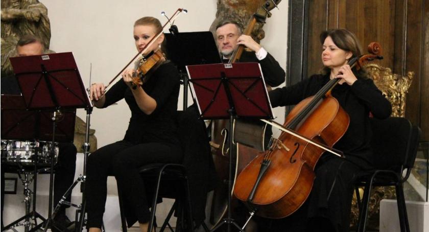 Koncert charytatywny Łowickiej Orkiestry Kameralnej