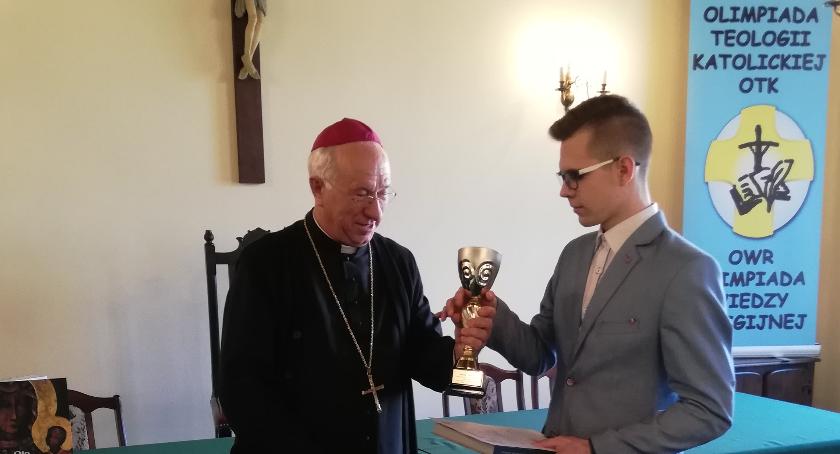 Uczeń Ekonomika w finale ogólnopolskim Olimpiady Teologii Katolickiej