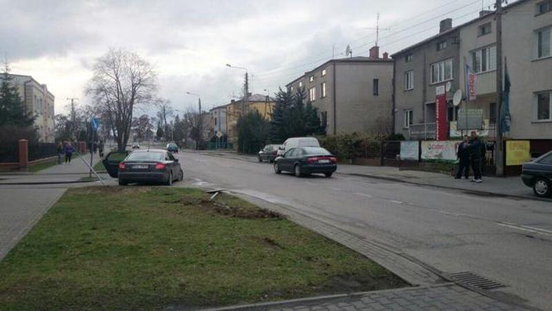 Audi A6 uderzyło w Golfa