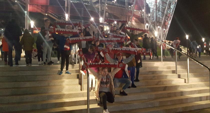 Podopieczni domu dziecka w Strobowie obejrzeli mecz reprezentacji Polski