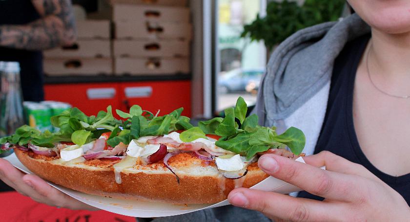 Trwa trzeci zlot food trucków w Łowiczu (DUŻO ZDJĘĆ)