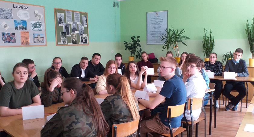 „Elementy historii prawa” dla uczniów II LO i Szkoły Podstawowej Nr 2 w Łowiczu