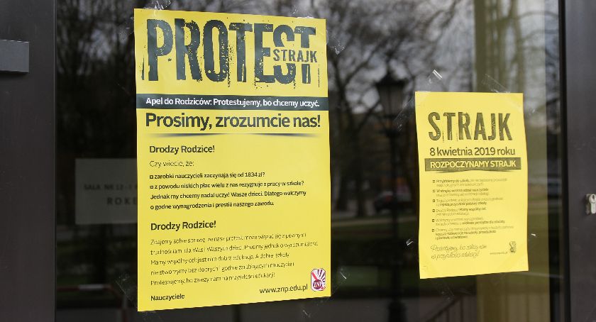 Przedszkola w Łowiczu zawieszają akcję strajkową