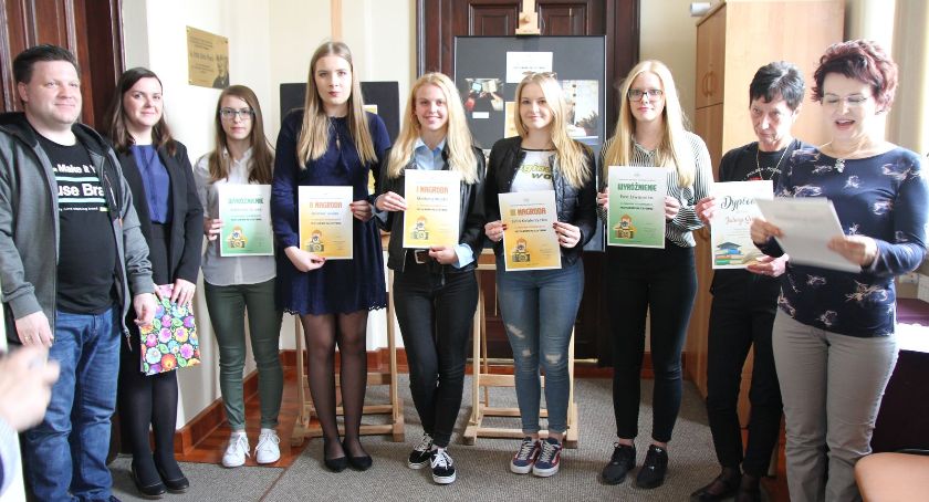 Znamy laureatów konkursu fotograficznego „Przyłapani na czytaniu” i plebiscytu dla czytelników