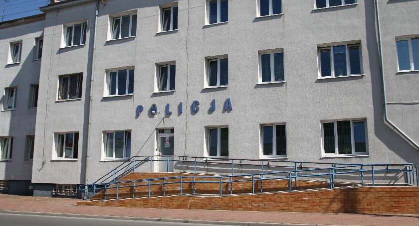 Pobicie na osiedlu Kostka. Zarzuty dla dwóch mieszkańców Łowicza