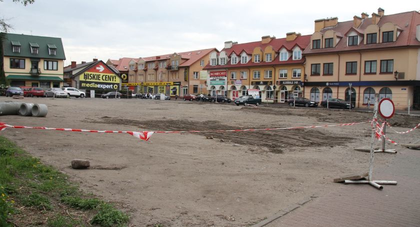 Plac przy ul. Koziej wyłączony z użytkowania do połowy maja