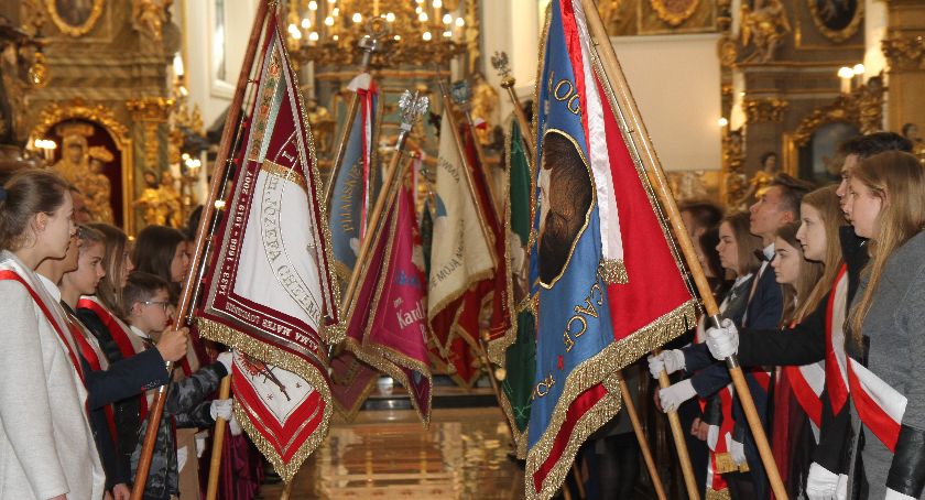 Obchody Święta Konstytucji Trzeciego Maja w Łowiczu (DUŻO ZDJĘĆ)