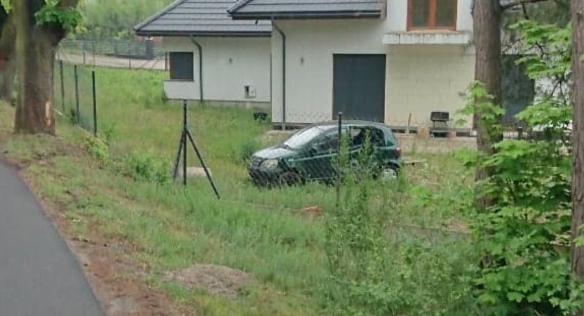 Nastolatka ucierpiała w wypadku drogowym w Domaniewicach