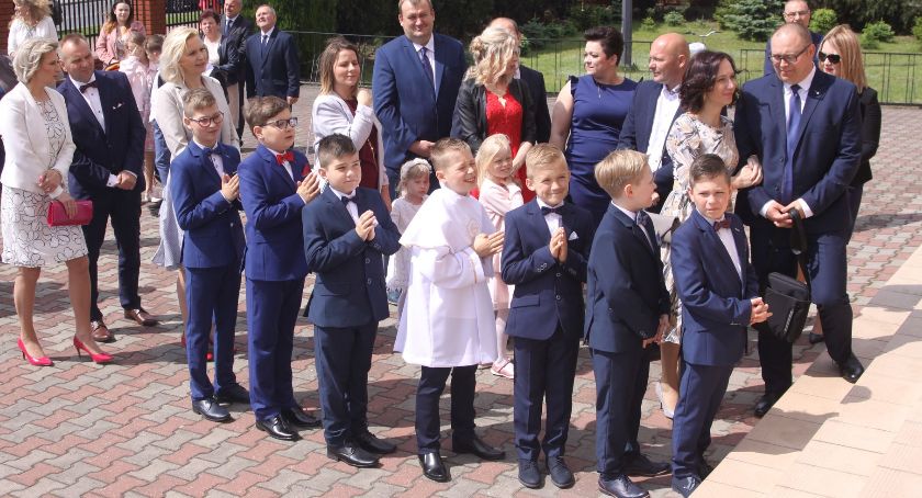 I Komunia Święta w kościele na łowickich Bratkowicach