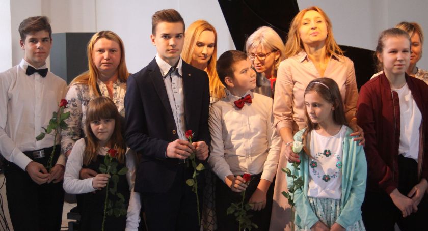 Koncert z okazji Dnia Matki w Galerii Browarna (ZDJĘCIA)