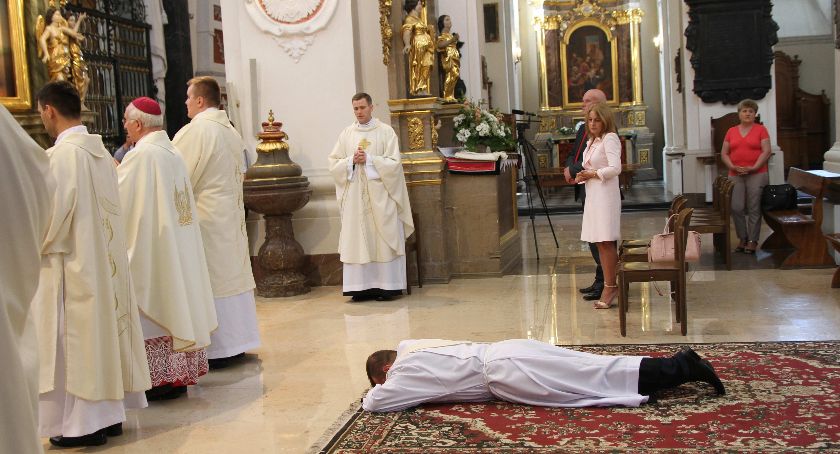Święcenia kapłańskie w Bazylice Katedralnej.