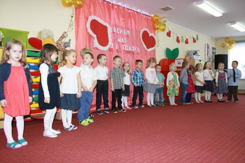 Przedszkolaki dla babć i dziadków