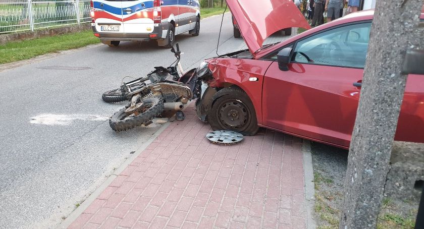 Wypadek w Popowie pod Łowiczem. Poszkodowany motocyklista