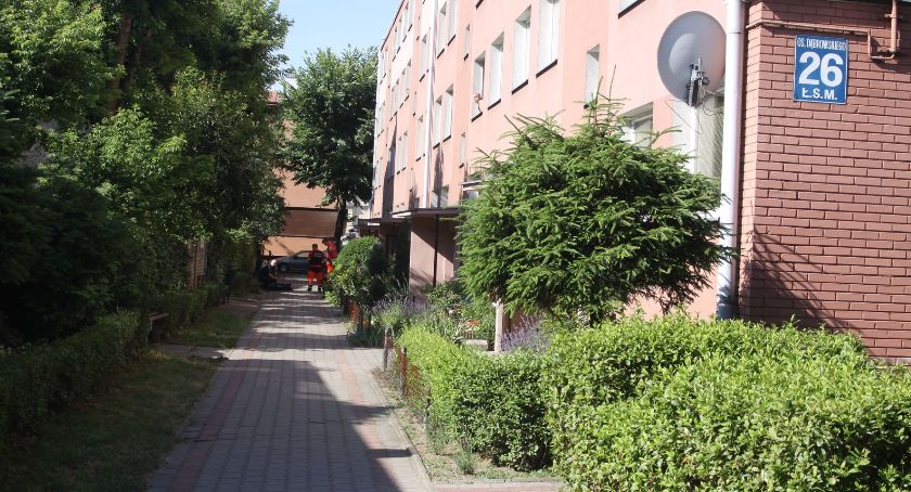 Zgon mężczyzny na os. Dąbrowskiego w Łowiczu