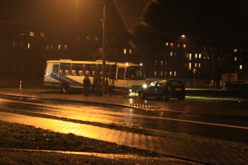 Autobus potrącił mężczyznę