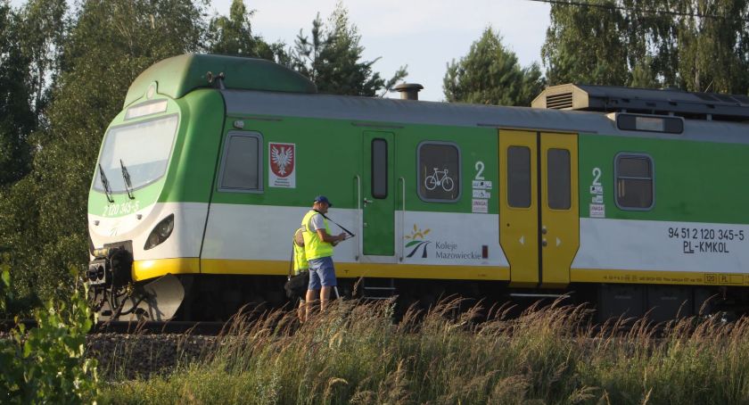 Tragedia na torach pod Łowiczem. Nie żyje 50-letni mężczyzna