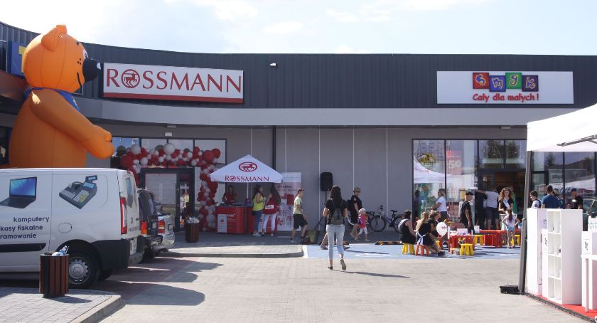 W Premium Park Łowicz otwarto kolejne trzy sklepy (ZDJĘCIA)