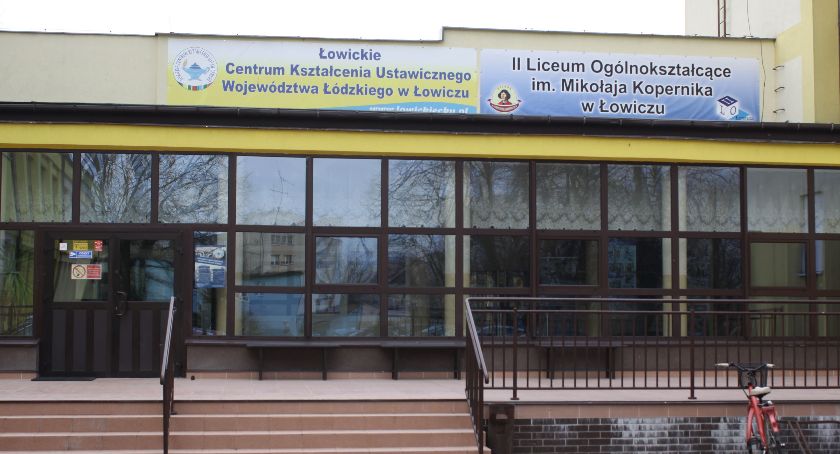 Podwójny nabór. Które ze szkół w Łowickiem najczęściej wskazywali uczniowie 