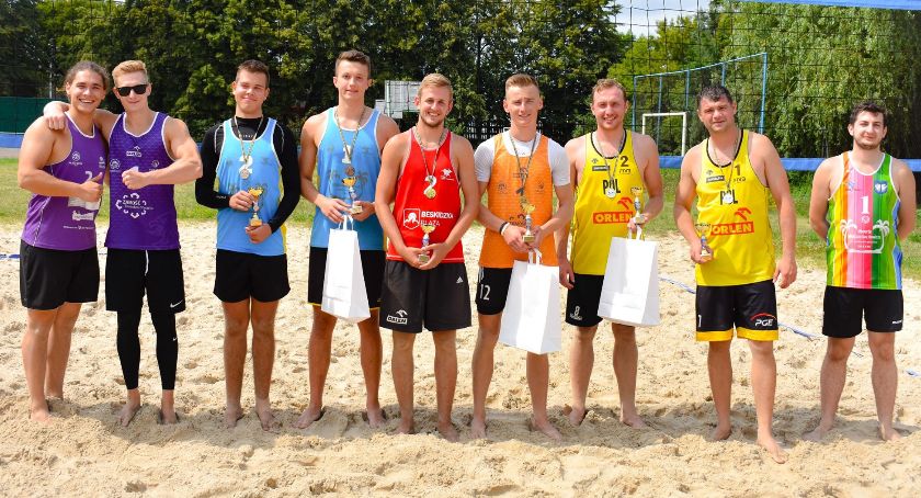 Siatkarze z Głowna najlepsi w turnieju plażówki w Łowiczu (ZDJĘCIA)