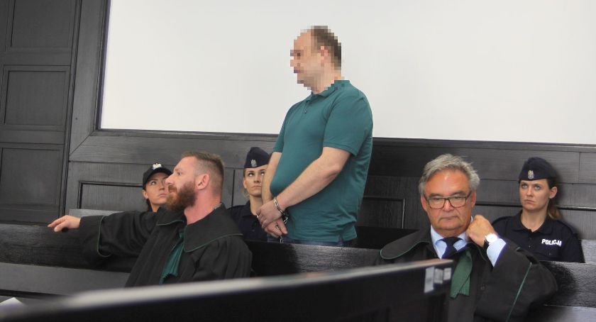 Mariusz S. nie przyznaje się do zabójstwa Mirona B. z Łowicza. Co mówił na sali rozpraw?