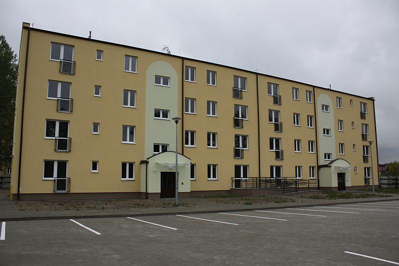 Blok przy Krudowskiego czeka na lokatorów