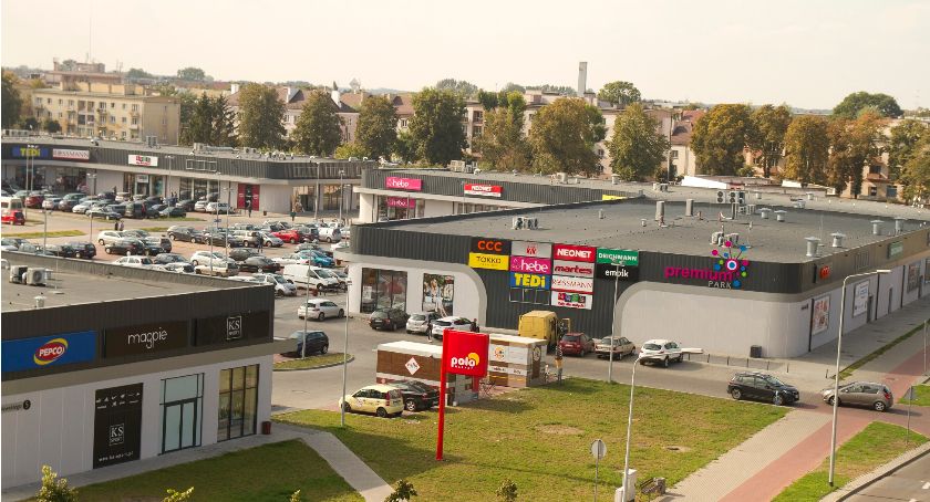 Premium Park zmienia nazwę na STOP SHOP Łowicz