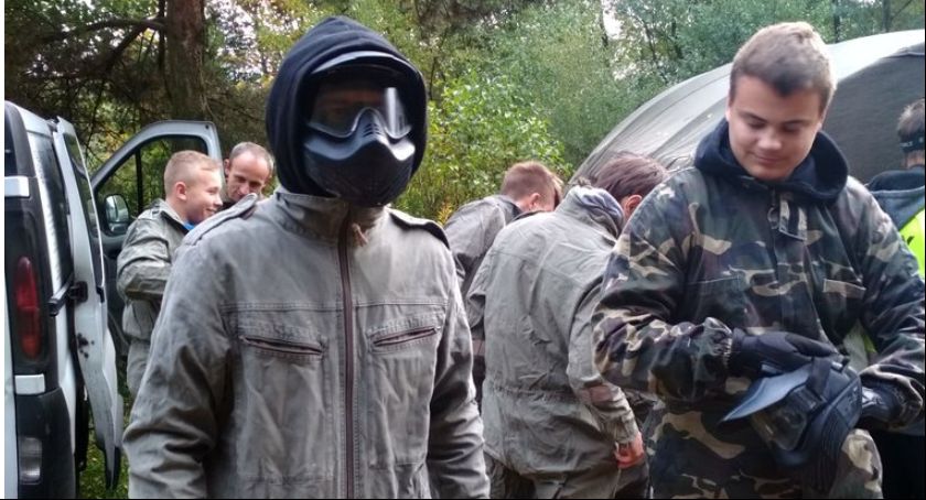 Wycieczka integracyjna uczniów ZSP nr 1 na paintball