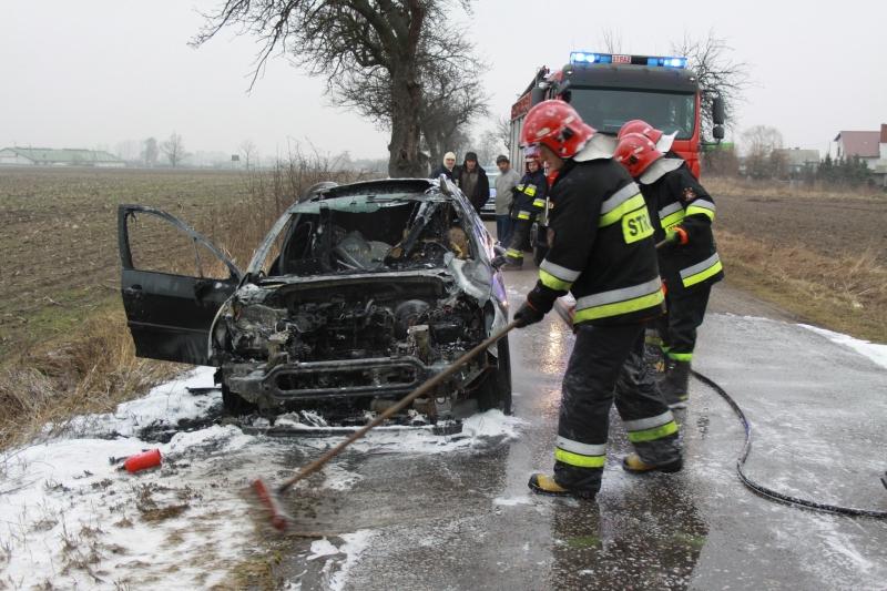 Spłonął Peugeot