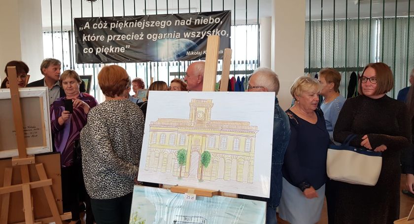 Ogromne zainteresowanie charytatywną aukcją obrazów w Medyku